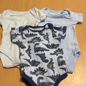3-pack baby onesies